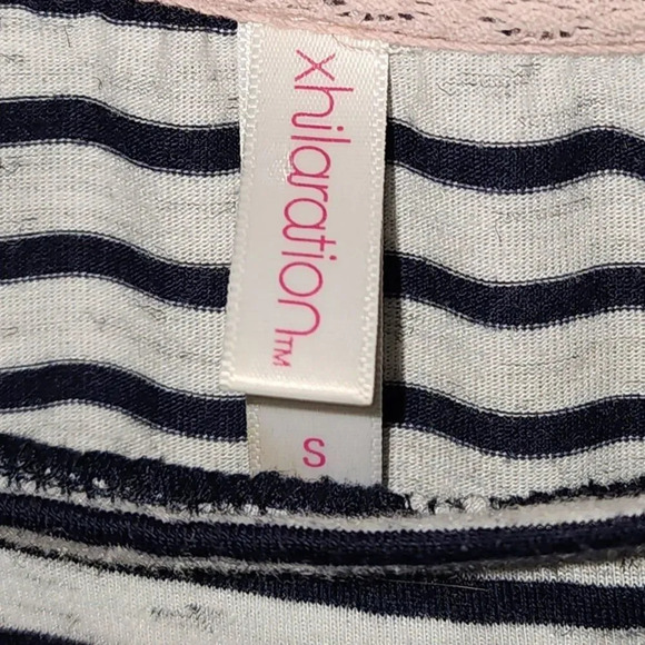🌻🌻Xhilaration Striped Blouse with Crochet & Lace Trim, Size Small - Picture 5 of 6